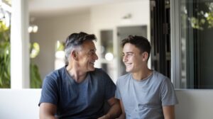 Jak karty metaforyczne mogą pomóc Ci zrozumieć swojego nastolatka i wzmocnić łącząca Was relację